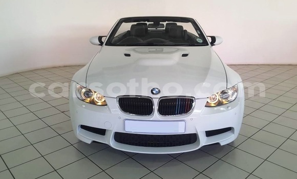Sayi Na hannu BMW M3 White Mota in Maseru a Maseru Sayi Na hannu BMW M3 White Mota in Maseru a Maseru