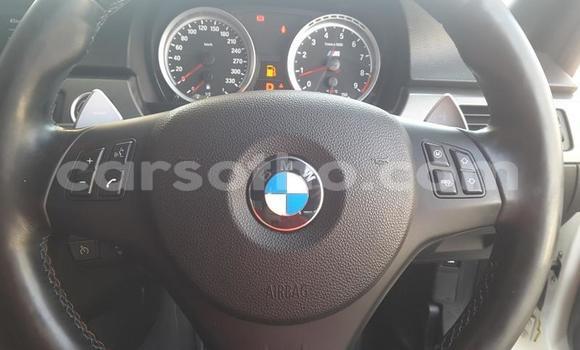 Sayi Na hannu BMW M3 White Mota in Maseru a Maseru Sayi Na hannu BMW M3 White Mota in Maseru a Maseru