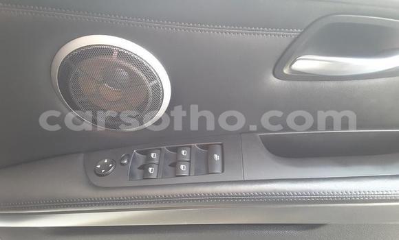 Sayi Na hannu BMW M3 White Mota in Maseru a Maseru Sayi Na hannu BMW M3 White Mota in Maseru a Maseru