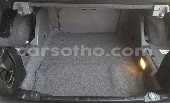 Sayi Na hannu BMW M3 White Mota in Maseru a Maseru Sayi Na hannu BMW M3 White Mota in Maseru a Maseru