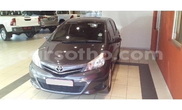 Sayi Na hannu Toyota Yaris Silver Mota in Hlotse a Leribe Sayi Na hannu Toyota Yaris Silver Mota in Hlotse a Leribe