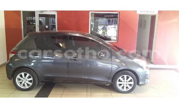 Sayi Na hannu Toyota Yaris Silver Mota in Hlotse a Leribe Sayi Na hannu Toyota Yaris Silver Mota in Hlotse a Leribe