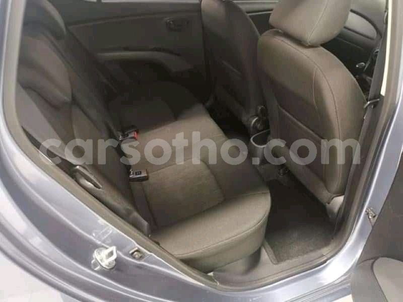 Big with watermark toyota yaris leribe hlotse 12526