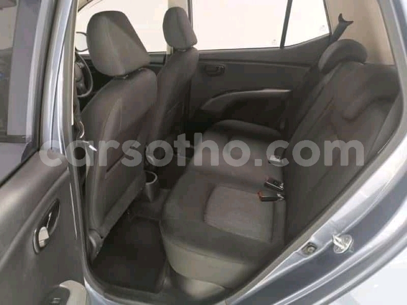 Big with watermark toyota yaris leribe hlotse 12526