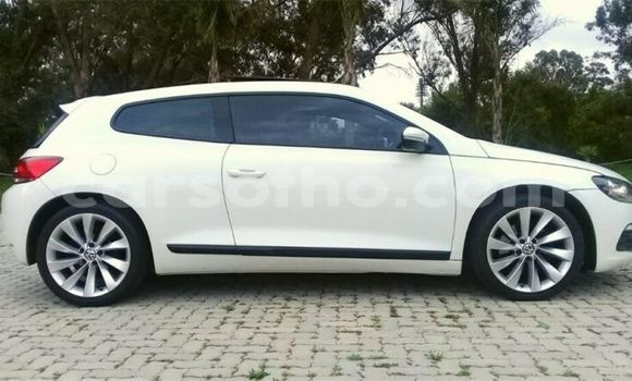اشتري مستعمل Volkswagen Scirocco White سيارة في Maputsoa في Leribe اشتري مستعمل Volkswagen Scirocco White سيارة في Maputsoa في Leribe