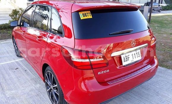 Sayi Na hannu Mercedes-Benz AMG GT Red Mota in Thaba–Tseka a Mafeteng