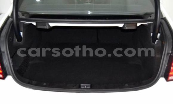 Buy Used Mercedes-Benz E–Class White Car in Maseru in Maseru Buy Used Mercedes-Benz E–Class White Car in Maseru in Maseru