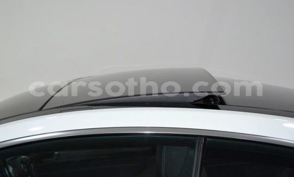 Buy Used Mercedes-Benz E–Class White Car in Maseru in Maseru Buy Used Mercedes-Benz E–Class White Car in Maseru in Maseru