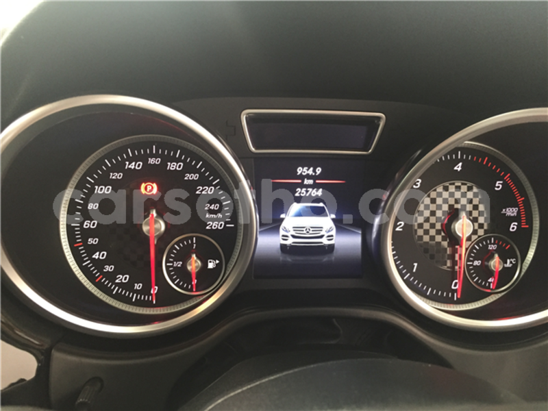 Big with watermark toyota hilux leribe hlotse 12568