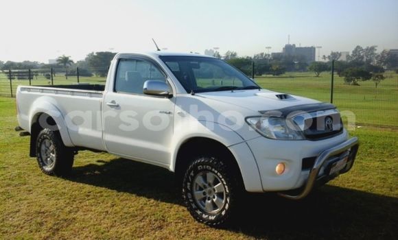 اشتري مستعمل Toyota Hilux White سيارة في Maseru في Maseru اشتري مستعمل Toyota Hilux White سيارة في Maseru في Maseru