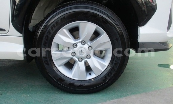 Acheter Occasion Voiture Toyota Hilux Blanc à Maseru, Maseru Acheter Occasion Voiture Toyota Hilux Blanc à Maseru, Maseru