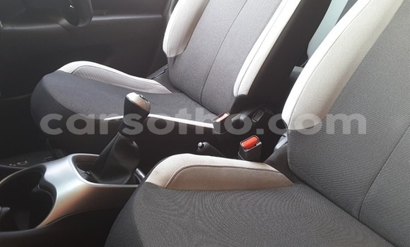 Sayi Na hannu Toyota Aygo Red Mota in Maputsoa a Leribe Sayi Na hannu Toyota Aygo Red Mota in Maputsoa a Leribe