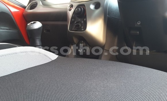 Sayi Na hannu Toyota Aygo Red Mota in Maputsoa a Leribe Sayi Na hannu Toyota Aygo Red Mota in Maputsoa a Leribe