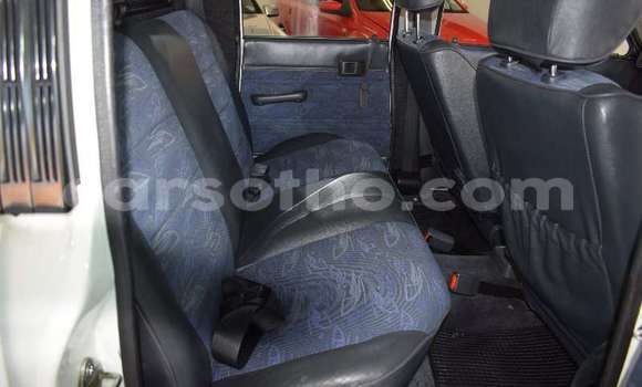 Acheter Occasion Voiture Toyota Hilux Blanc à Maseru, Maseru Acheter Occasion Voiture Toyota Hilux Blanc à Maseru, Maseru