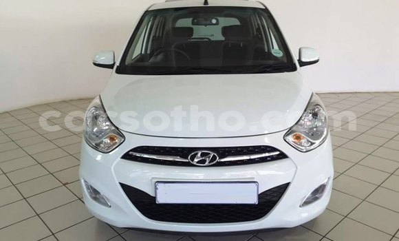 Sayi Na hannu Hyundai i10 White Mota in Maputsoa a Leribe Sayi Na hannu Hyundai i10 White Mota in Maputsoa a Leribe