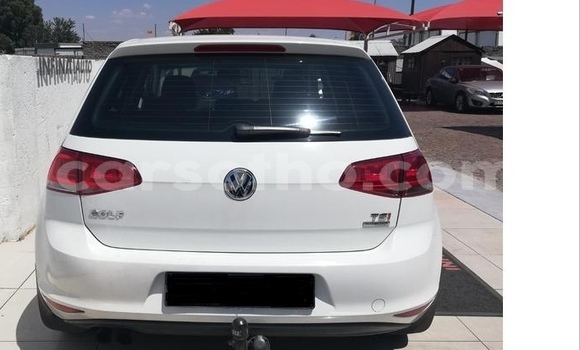 Sayi Na hannu Volkswagen Golf White Mota in Hlotse a Leribe Sayi Na hannu Volkswagen Golf White Mota in Hlotse a Leribe