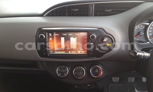 اشتري مستعمل Toyota Yaris White سيارة في Maputsoe في Leribe اشتري مستعمل Toyota Yaris White سيارة في Maputsoe في Leribe