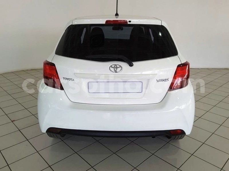 Big with watermark toyota yaris leribe maputsoe 12586