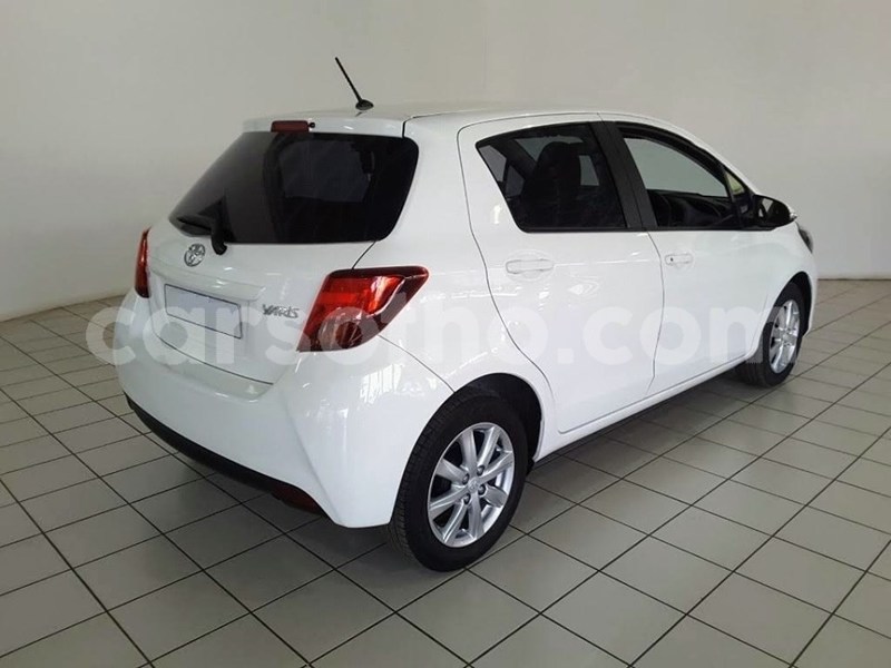 Big with watermark toyota yaris leribe maputsoe 12586