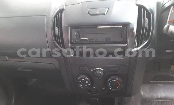 Acheter Occasion Voiture Isuzu KB Bleu à Maputsoa, Leribe Acheter Occasion Voiture Isuzu KB Bleu à Maputsoa, Leribe