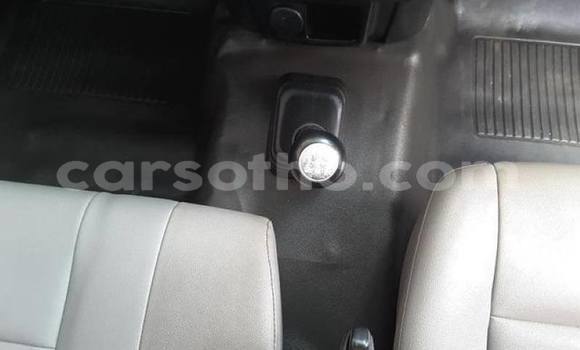 Acheter Occasion Voiture Isuzu KB Bleu à Maputsoa, Leribe Acheter Occasion Voiture Isuzu KB Bleu à Maputsoa, Leribe