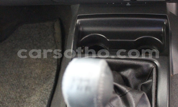 Acheter Occasion Voiture Isuzu KB Blanc à Mafeteng, Mafeteng Acheter Occasion Voiture Isuzu KB Blanc à Mafeteng, Mafeteng