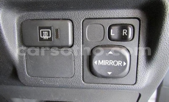 Sayi Na hannu Toyota Avanza Silver Mota in Maseru a Maseru Sayi Na hannu Toyota Avanza Silver Mota in Maseru a Maseru