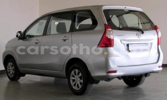 Sayi Na hannu Toyota Avanza Silver Mota in Maseru a Maseru Sayi Na hannu Toyota Avanza Silver Mota in Maseru a Maseru