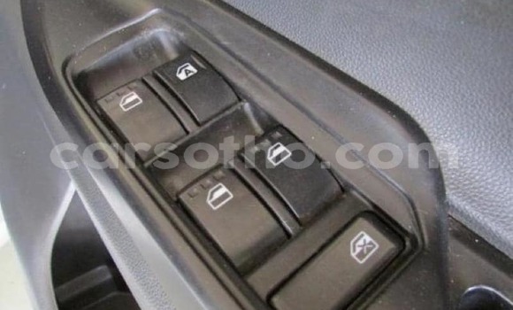 Sayi Na hannu Toyota Avanza Silver Mota in Maseru a Maseru Sayi Na hannu Toyota Avanza Silver Mota in Maseru a Maseru