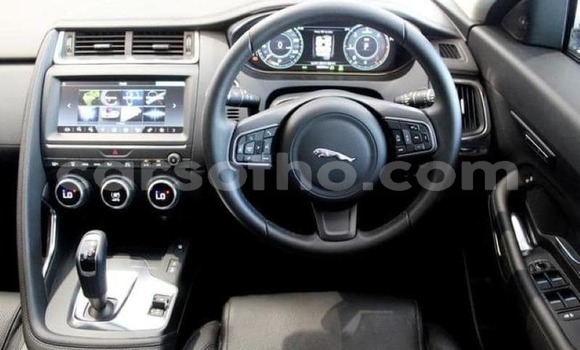 Acheter Occasion Voiture Jaguar E-Pace Bleu à Maseru, Maseru Acheter Occasion Voiture Jaguar E-Pace Bleu à Maseru, Maseru