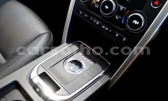 Buy Used Land Rover Discovery Sport Silver Car in Maseru in Maseru Buy Used Land Rover Discovery Sport Silver Car in Maseru in Maseru
