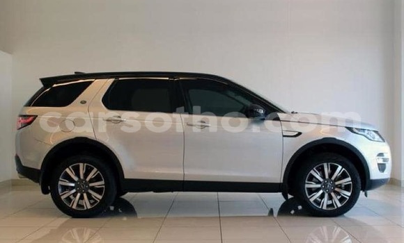 Buy Used Land Rover Discovery Sport Silver Car in Maseru in Maseru Buy Used Land Rover Discovery Sport Silver Car in Maseru in Maseru