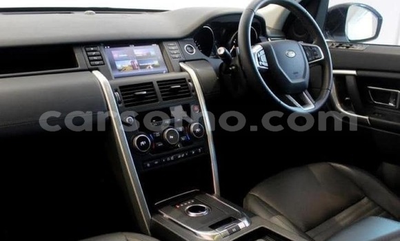 Buy Used Land Rover Discovery Sport Silver Car in Maseru in Maseru Buy Used Land Rover Discovery Sport Silver Car in Maseru in Maseru