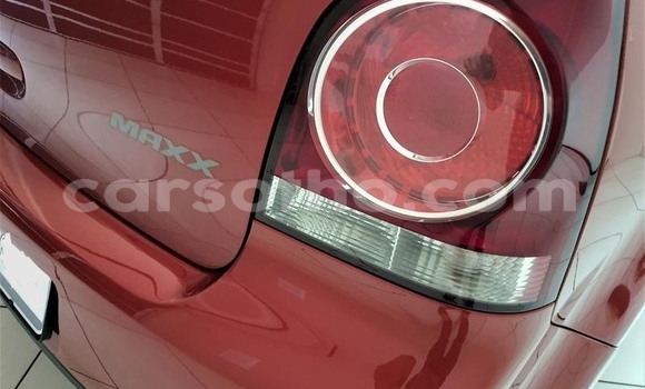 Acheter Occasion Voiture Volkswagen Polo Rouge à Hlotse, Leribe Acheter Occasion Voiture Volkswagen Polo Rouge à Hlotse, Leribe