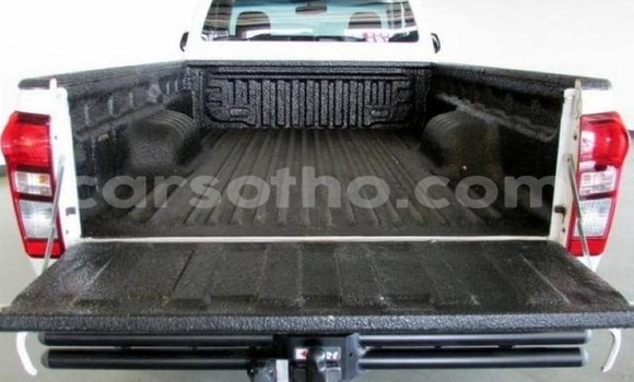 اشتري مستعمل Isuzu KB White سيارة في Maputsoa في Leribe اشتري مستعمل Isuzu KB White سيارة في Maputsoa في Leribe