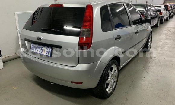 Acheter Occasion Voiture Ford Fiesta Gris à Maseru, Maseru Acheter Occasion Voiture Ford Fiesta Gris à Maseru, Maseru