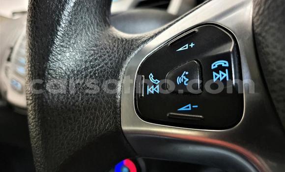 Sayi Na hannu Ford Fiesta White Mota in Hlotse a Leribe Sayi Na hannu Ford Fiesta White Mota in Hlotse a Leribe