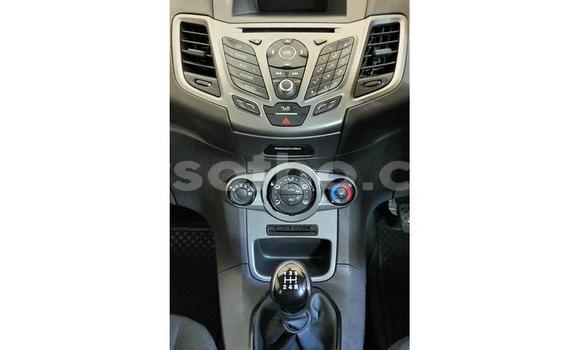 Sayi Na hannu Ford Fiesta White Mota in Hlotse a Leribe Sayi Na hannu Ford Fiesta White Mota in Hlotse a Leribe