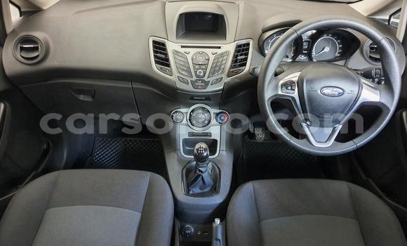 Sayi Na hannu Ford Fiesta White Mota in Hlotse a Leribe Sayi Na hannu Ford Fiesta White Mota in Hlotse a Leribe