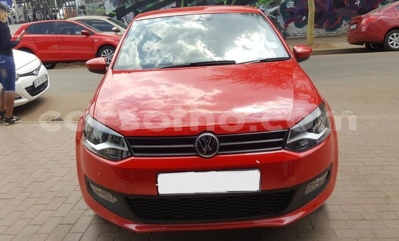 Acheter Occasion Voiture Volkswagen Polo Rouge à Hlotse, Leribe Acheter Occasion Voiture Volkswagen Polo Rouge à Hlotse, Leribe