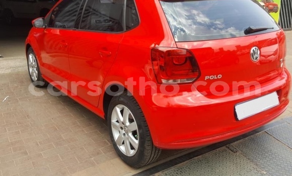 Acheter Occasion Voiture Volkswagen Polo Rouge à Hlotse, Leribe Acheter Occasion Voiture Volkswagen Polo Rouge à Hlotse, Leribe