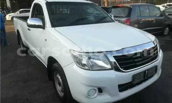 Acheter Occasion Voiture Toyota Hilux Blanc à Maseru, Maseru Acheter Occasion Voiture Toyota Hilux Blanc à Maseru, Maseru