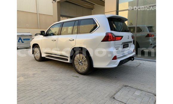اشتري Imported Lexus LX White سيارة في Import - Dubai في Maseru اشتري Imported Lexus LX White سيارة في Import - Dubai في Maseru