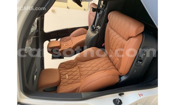 اشتري Imported Lexus LX White سيارة في Import - Dubai في Maseru اشتري Imported Lexus LX White سيارة في Import - Dubai في Maseru