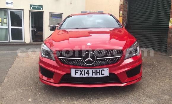 Sayi Na hannu Mercedes-Benz AMG GLC Coupe Red Mota in Roma a Maseru Sayi Na hannu Mercedes-Benz AMG GLC Coupe Red Mota in Roma a Maseru