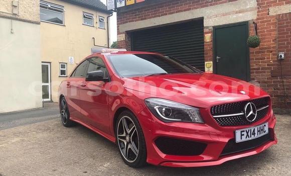 Sayi Na hannu Mercedes-Benz AMG GLC Coupe Red Mota in Roma a Maseru Sayi Na hannu Mercedes-Benz AMG GLC Coupe Red Mota in Roma a Maseru