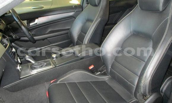 Acheter Occasion Voiture Mercedes-Benz C–Class Noir à Maseru, Maseru Acheter Occasion Voiture Mercedes-Benz C–Class Noir à Maseru, Maseru