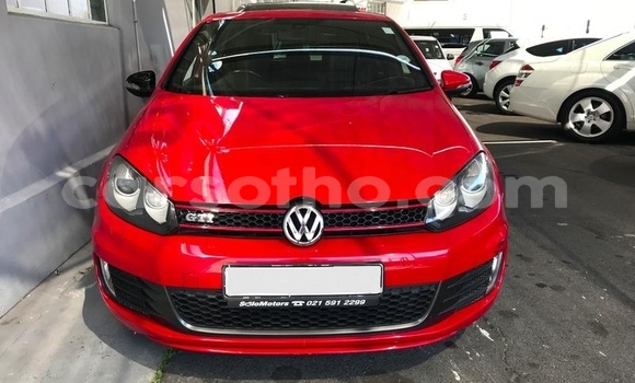 Acheter Occasion Voiture Volkswagen Golf Rouge à Hlotse, Leribe Acheter Occasion Voiture Volkswagen Golf Rouge à Hlotse, Leribe