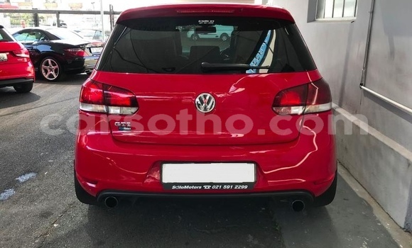 Acheter Occasion Voiture Volkswagen Golf Rouge à Hlotse, Leribe Acheter Occasion Voiture Volkswagen Golf Rouge à Hlotse, Leribe