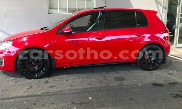 Acheter Occasion Voiture Volkswagen Golf Rouge à Hlotse, Leribe Acheter Occasion Voiture Volkswagen Golf Rouge à Hlotse, Leribe